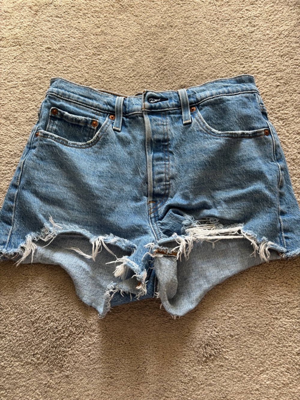 Levi 501 Denim Shorts 28